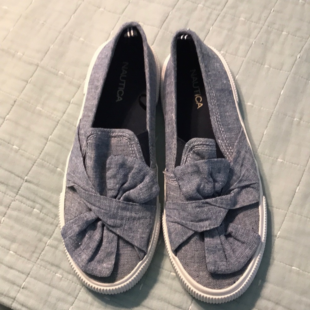 Nautica blue slip on sneaker